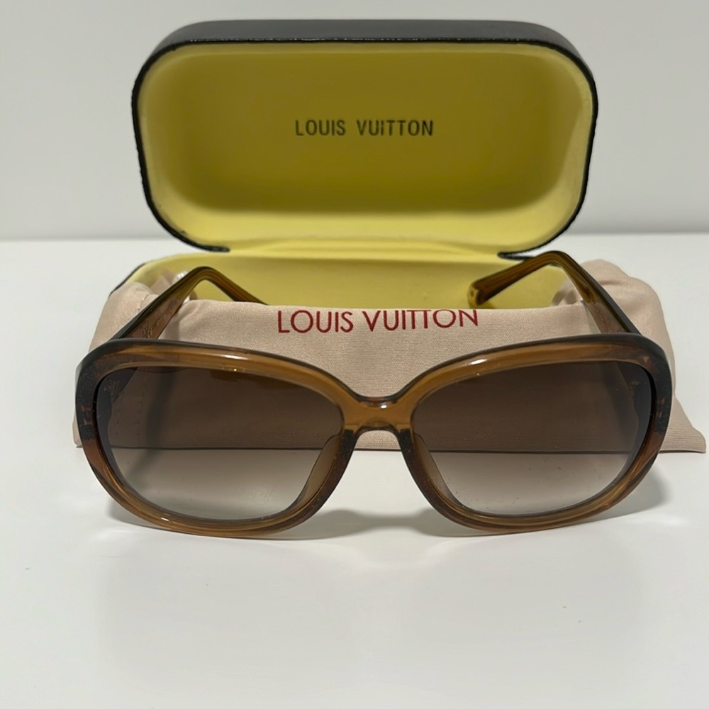 Louis Vuitton 'Obsession GM' Glitter Honey sunglasses.